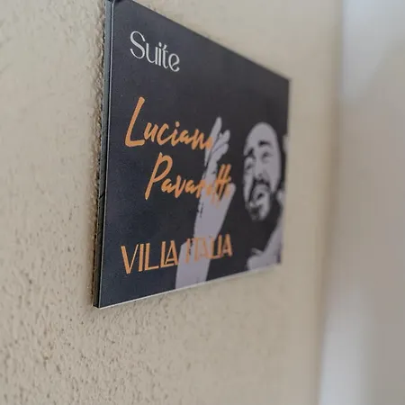 Italia Aparthotel 4*